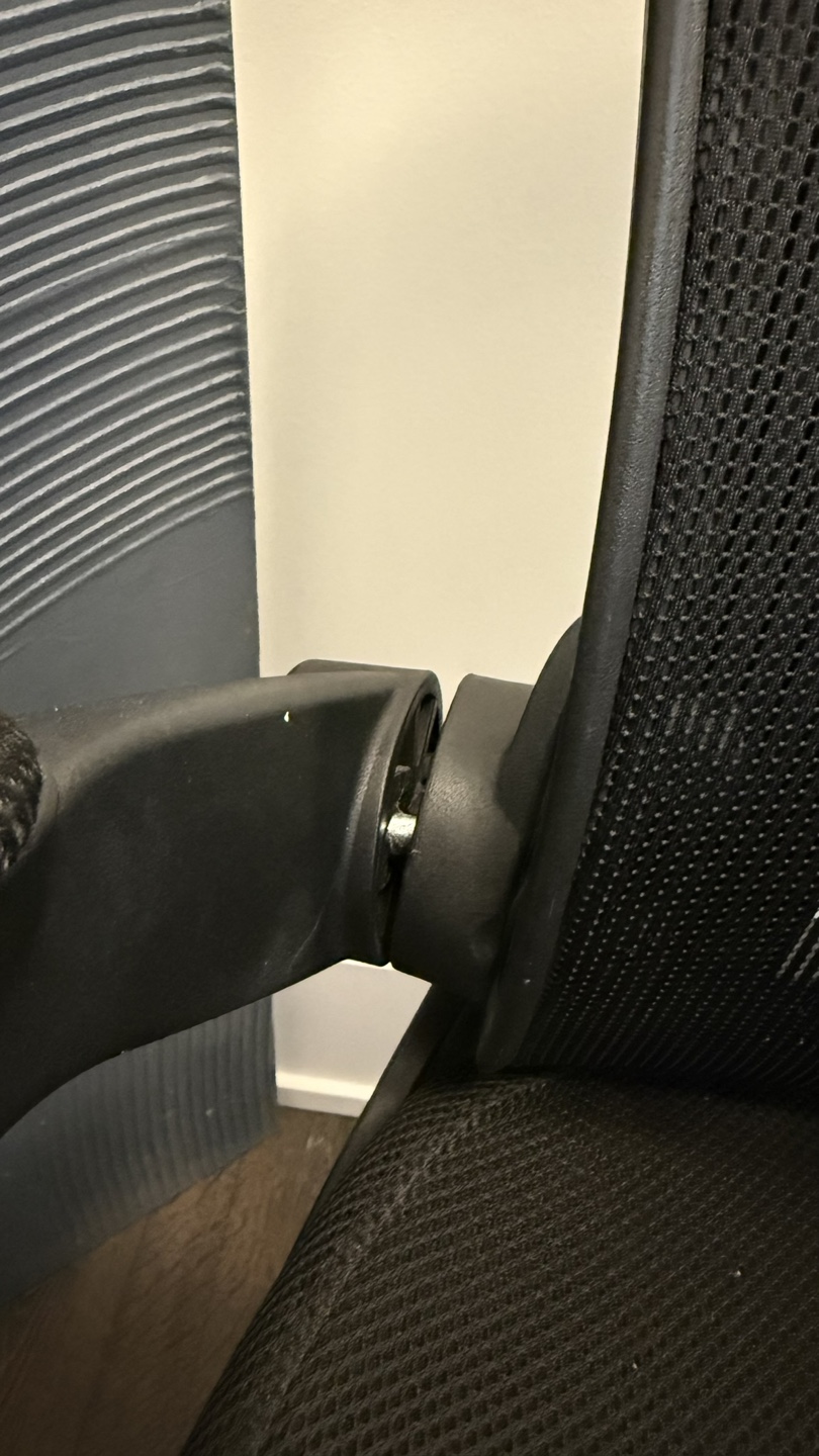 Black Office Chair - photo 3