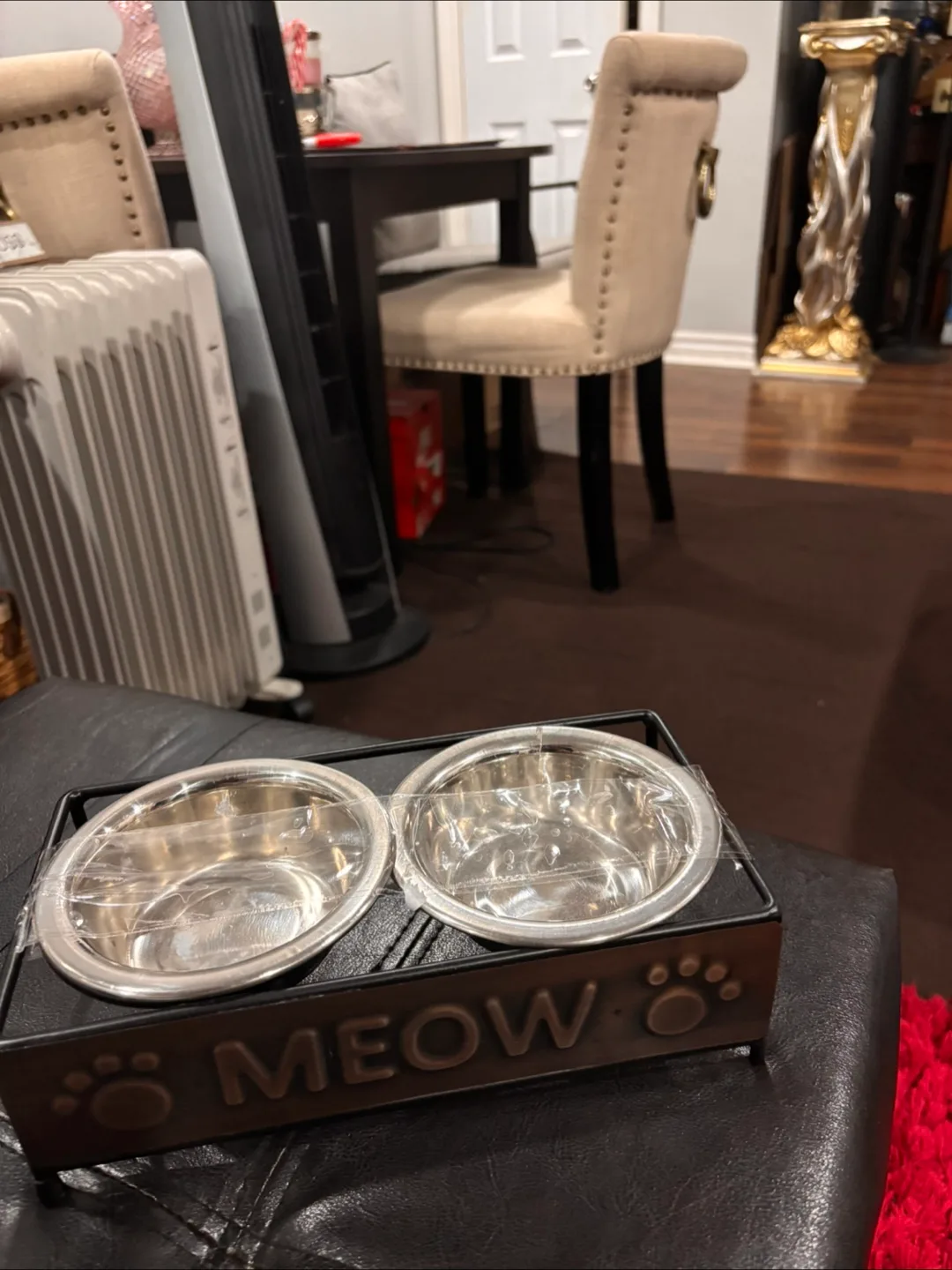 Pet Food Bowl - 'Meow' Design image indicator(4)