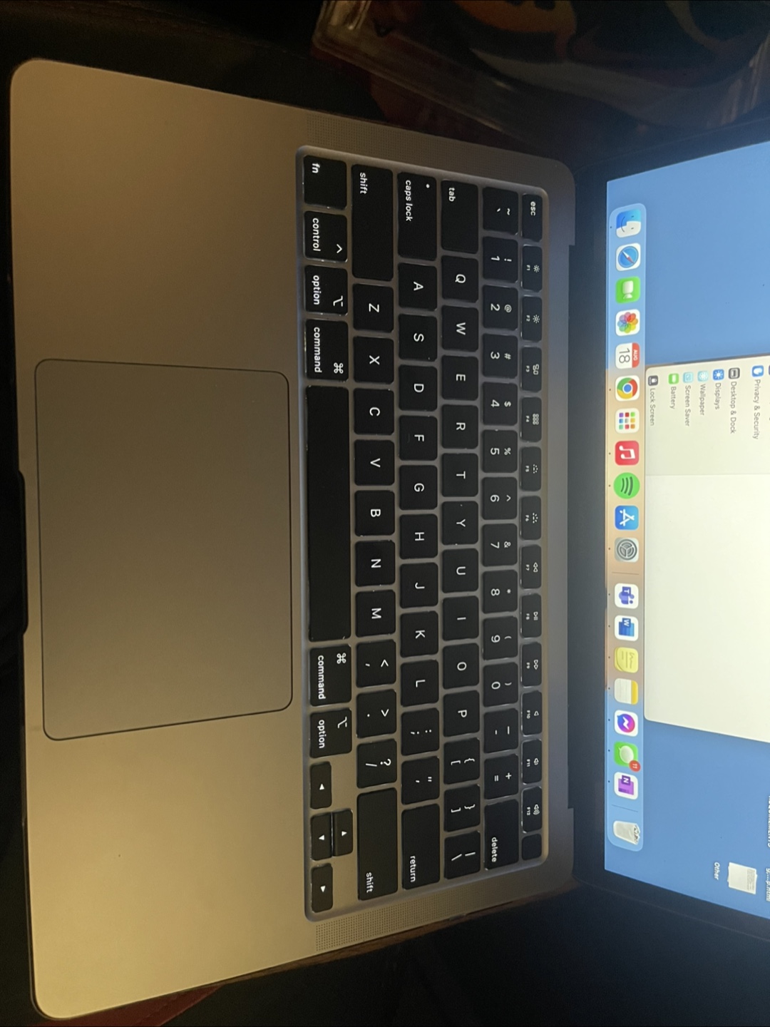 MacBook Air 13-inch, 2020 - photo 3