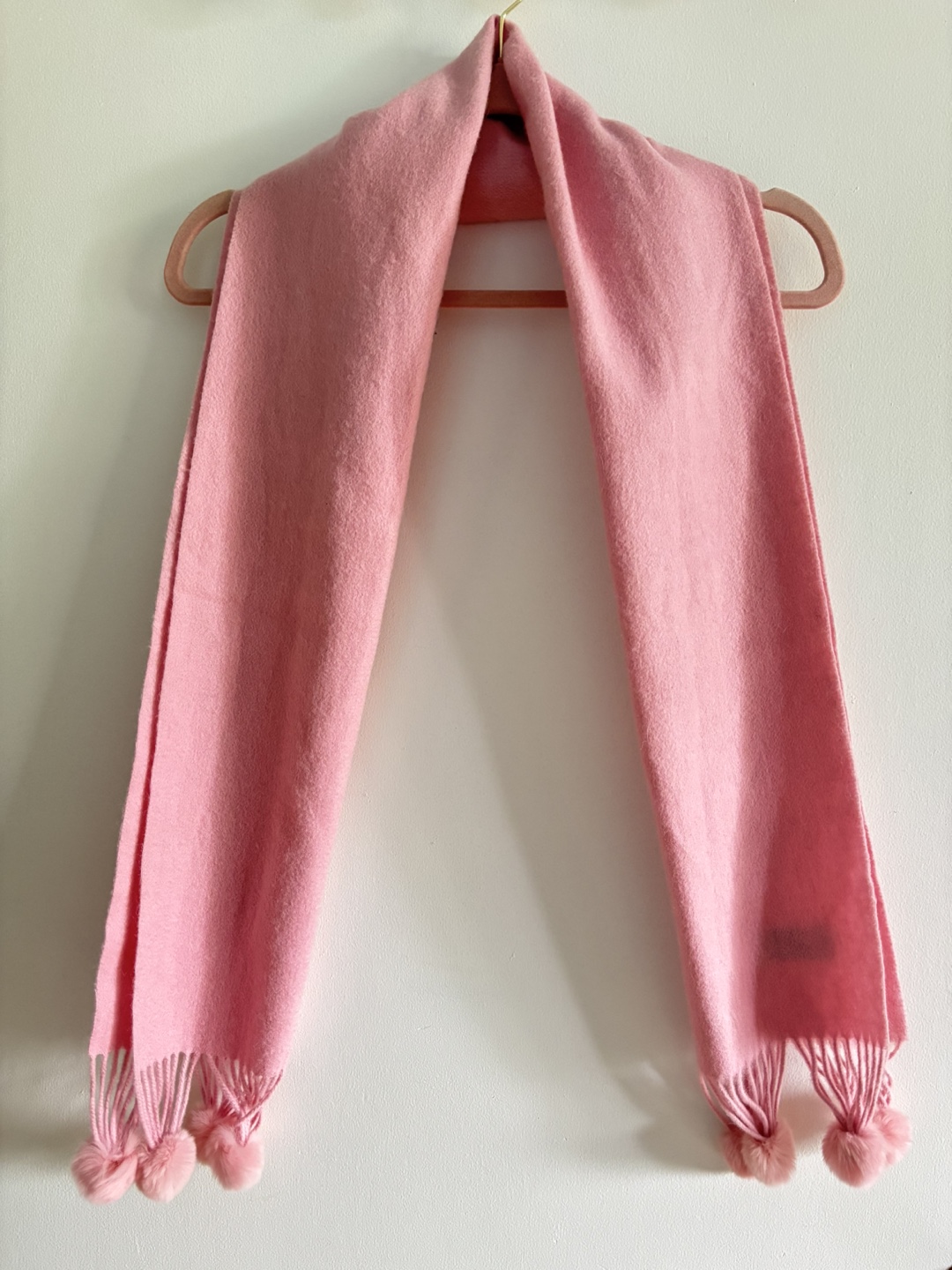 Pink Cashmere Scarf with Pom Poms - photo 3
