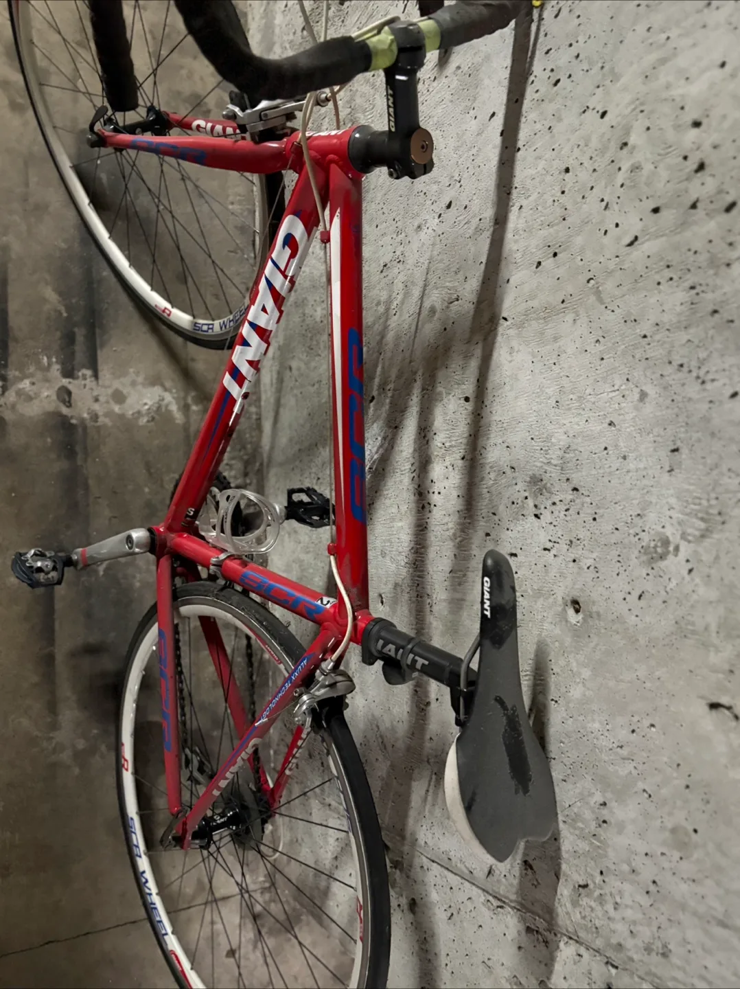 Giant SCR 2 Road bike image indicator(2)