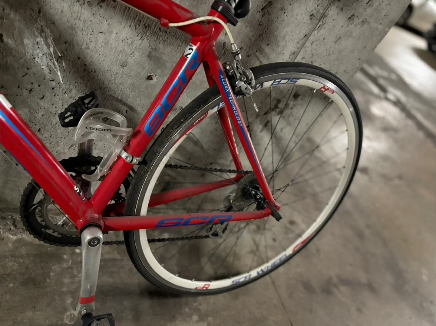 Giant SCR 2 Road bike image indicator(4)