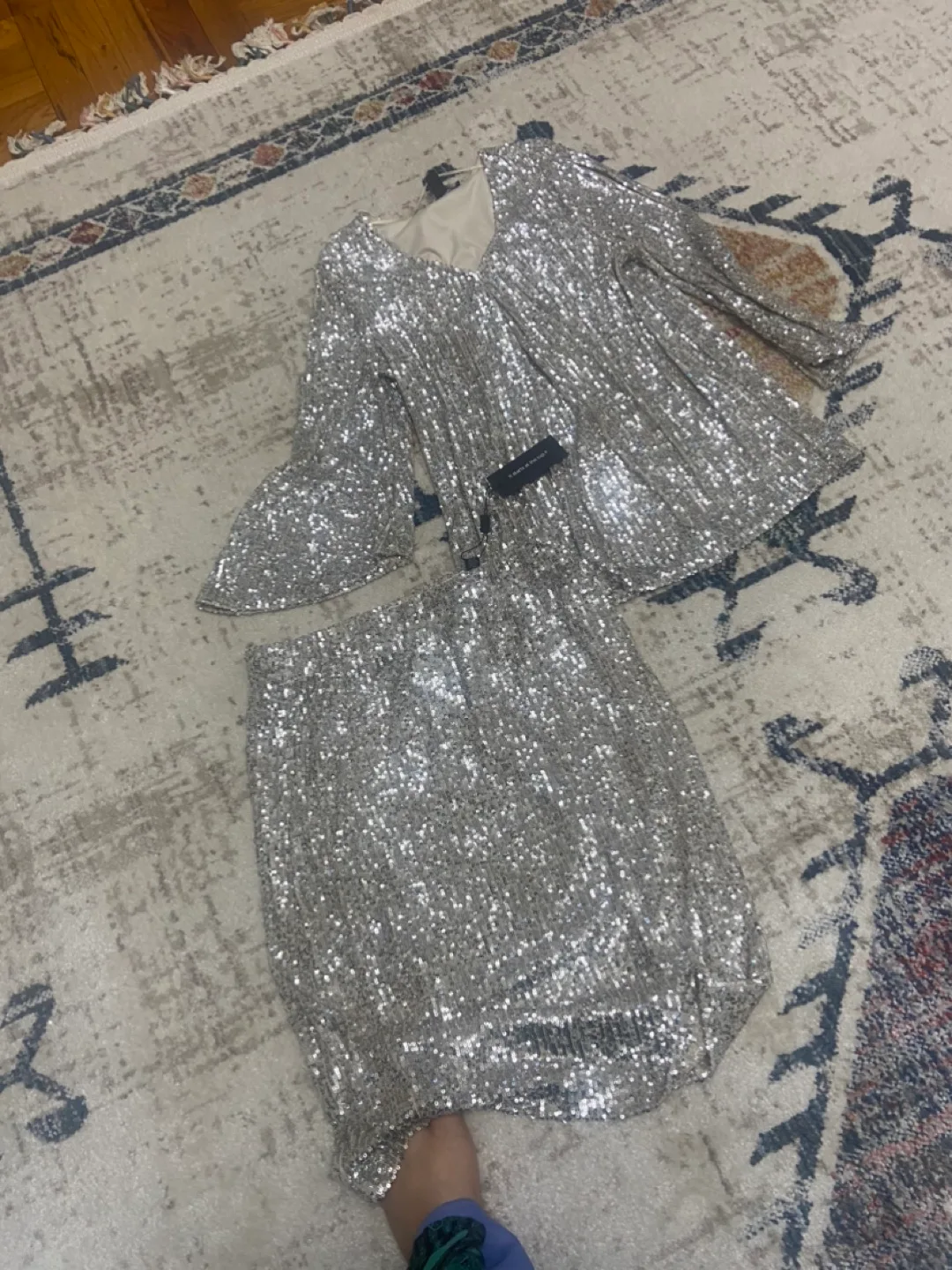 Tahari ASL Sequin Skirt Set image indicator(4)