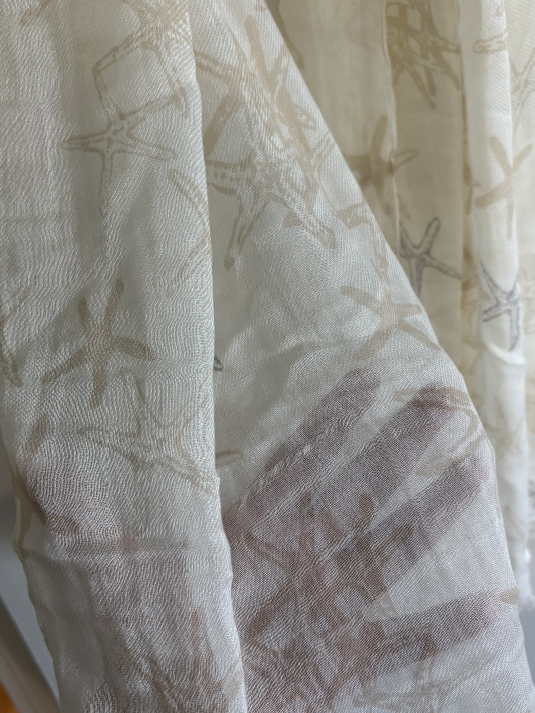 Banana Republic Spring Seashell Scarf - photo 3