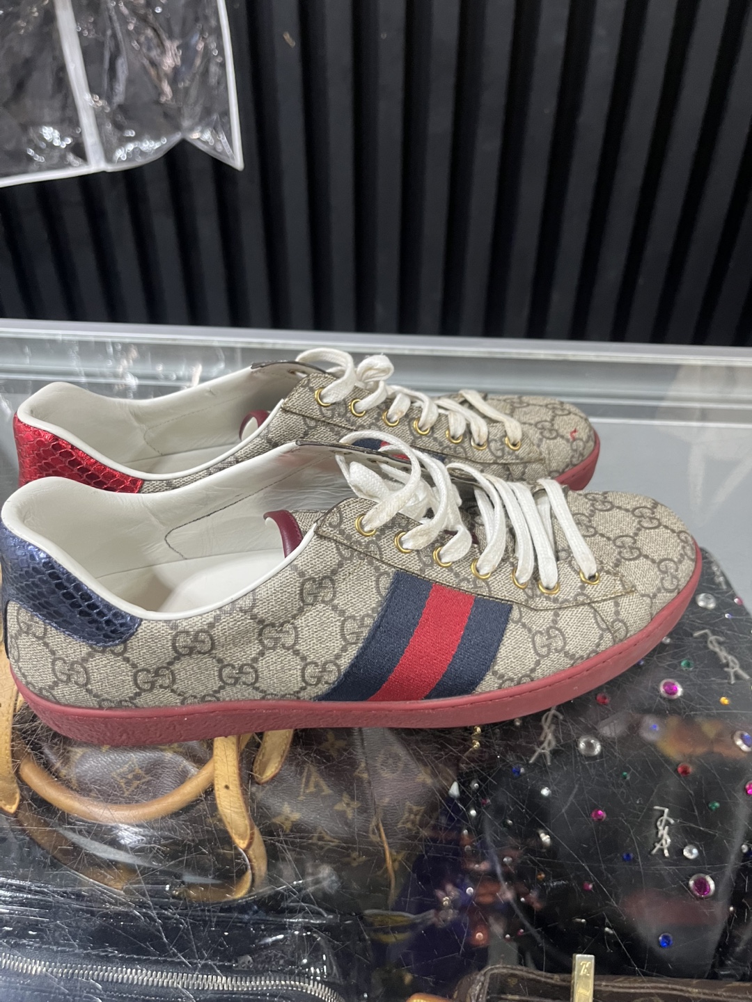 Gucci Sneakers - photo 2