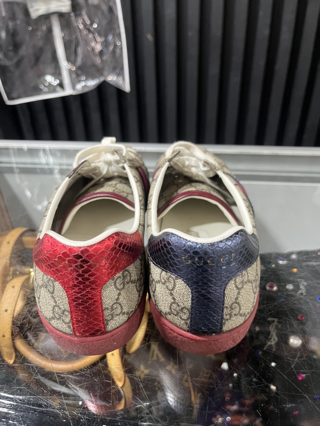 Gucci Sneakers - photo 3