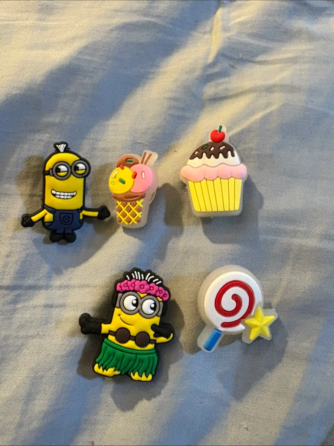 Crocs Jibbitz Charms - Minions & Sweets thumbnail