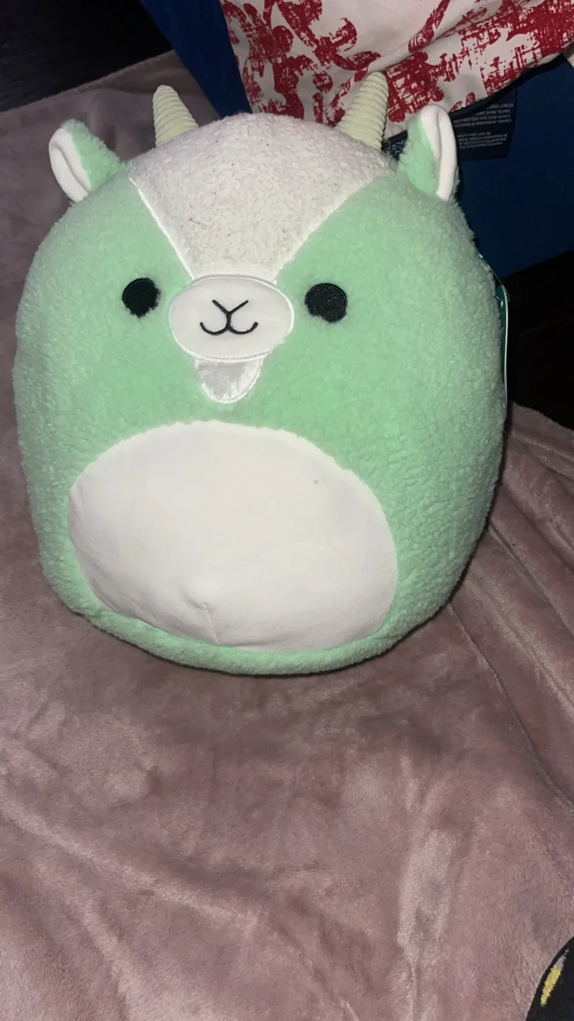 Squishmallows Fuzz-A-Mallows Palmer Alpaca Plush thumbnail
