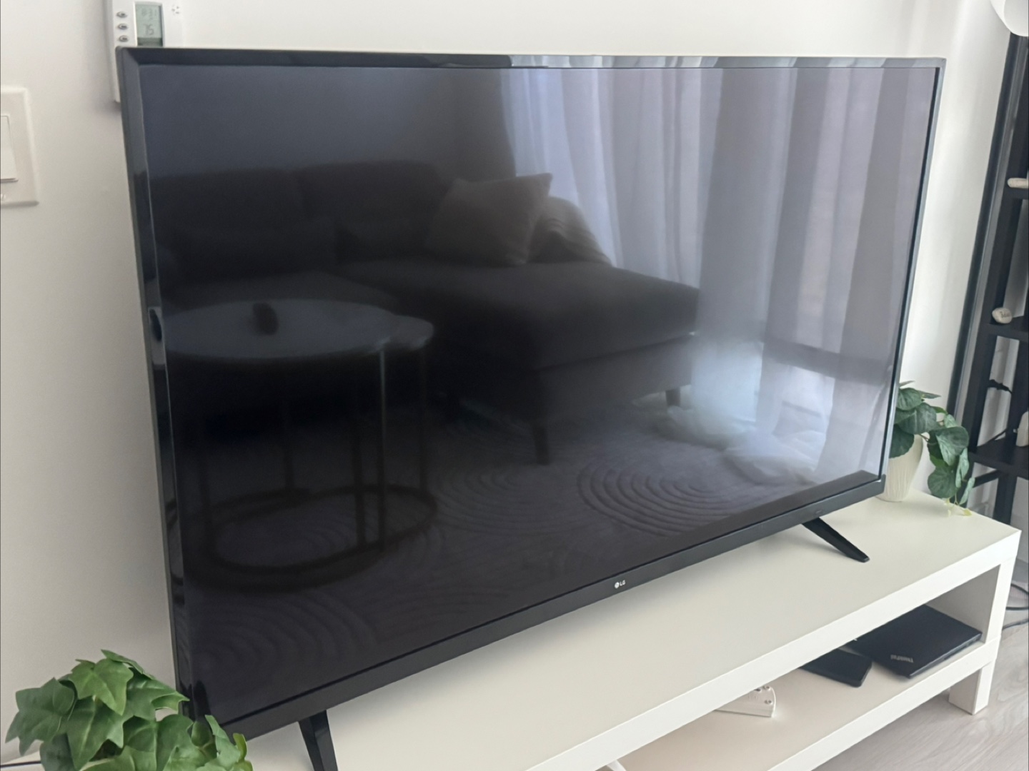 LG Television 75ich - photo 3