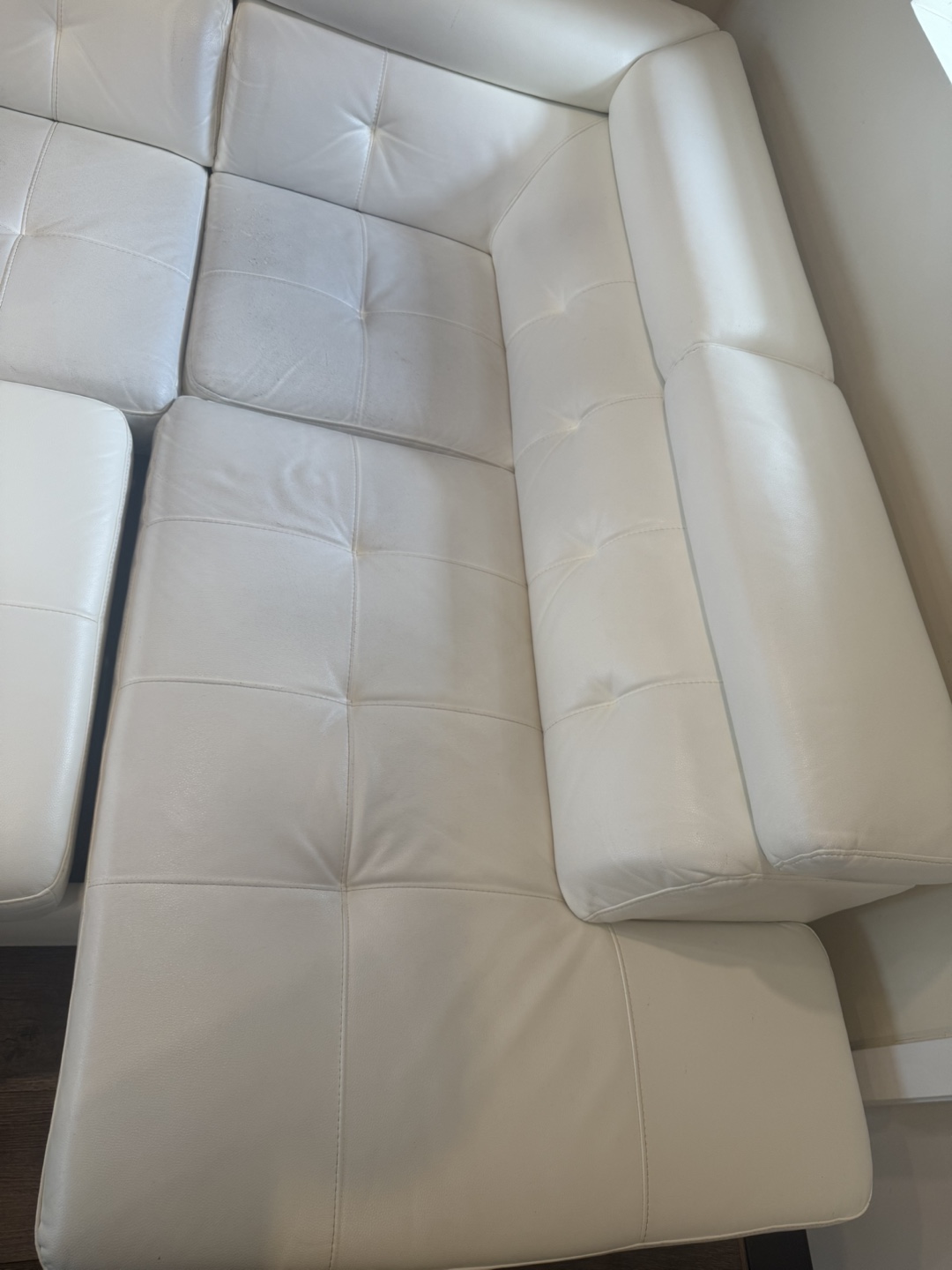 White Leather Sofa Bed –  (Delivery Available) - photo 4