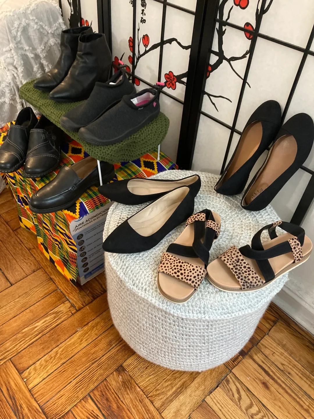 Each Pair $10 Assorted Women's Shoes - Various Styles & Sizes image indicator(2)