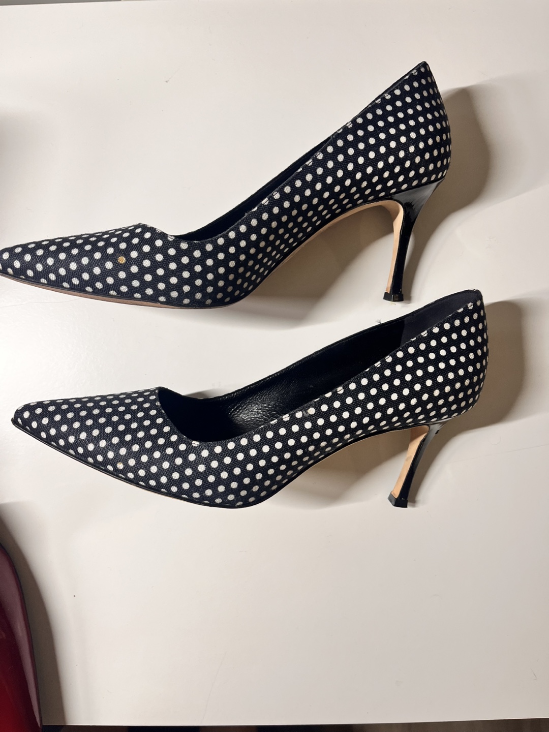 Manolo Blahnik Polka Dot Heels - size 40 - photo 4