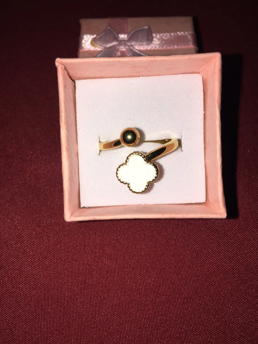 Clover Necklace, Ring & Bracelet Set image indicator(5)