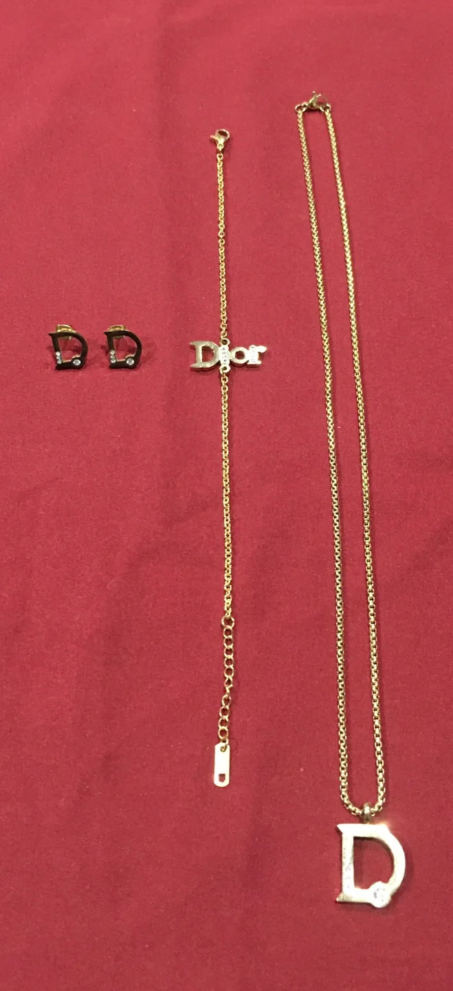 Dior Necklace, Bracelet, & Earrings Set image indicator(5)