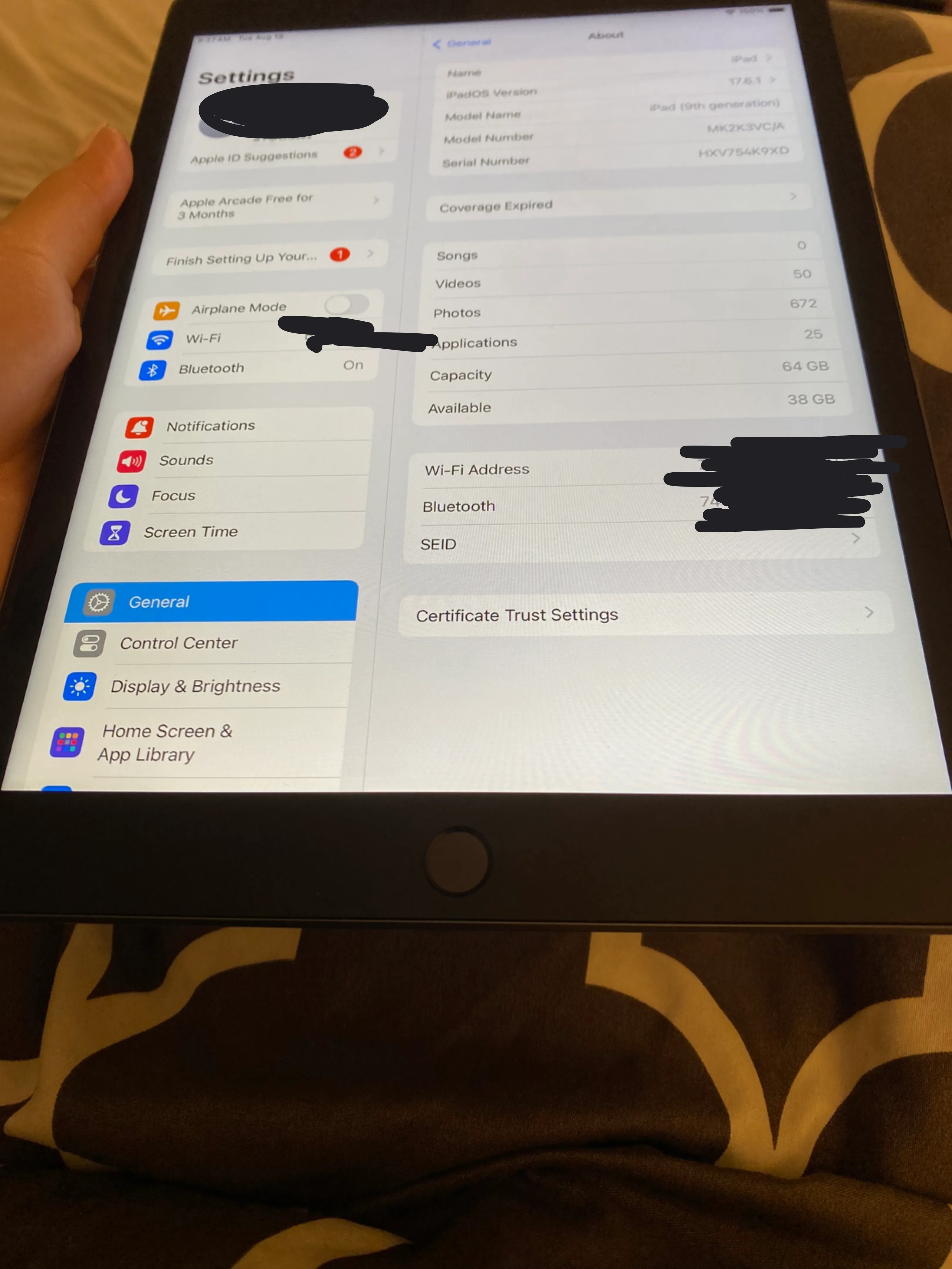Apple iPad 9th Gen 64GB PRISTINE CONDITION ✨ thumbnail