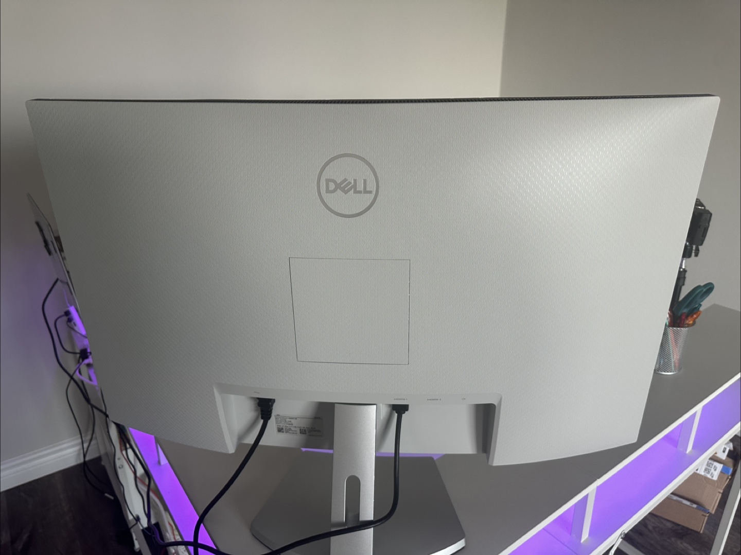 Dell Curved Monitor - photo 2