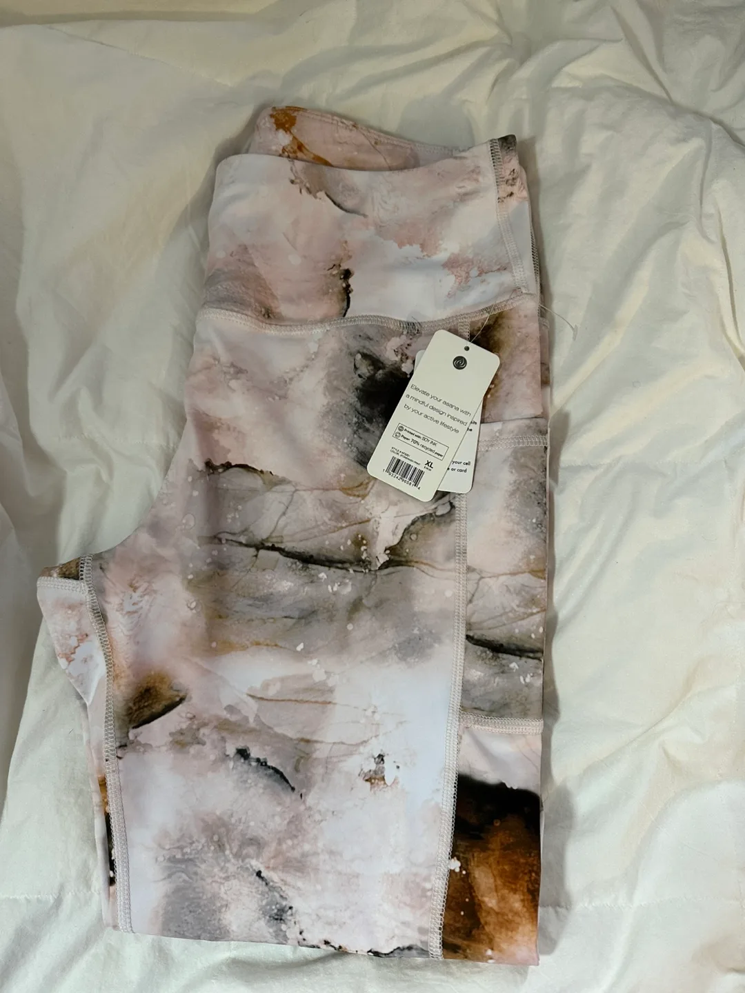 New Aprés Active Marble Leggings - Size XL image indicator(3)