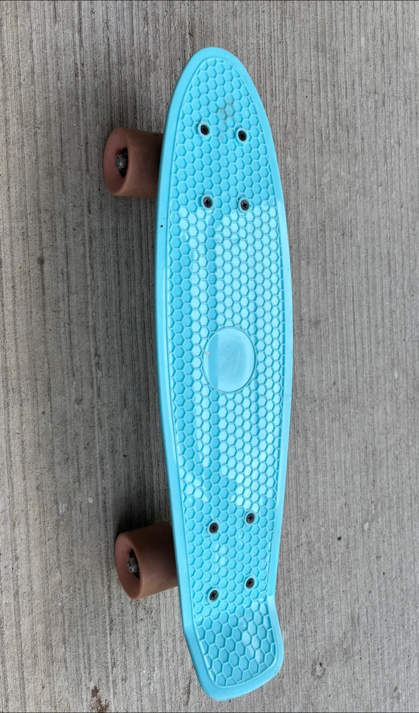 Light Blue Penny Board Skateboard (22 inches) thumbnail