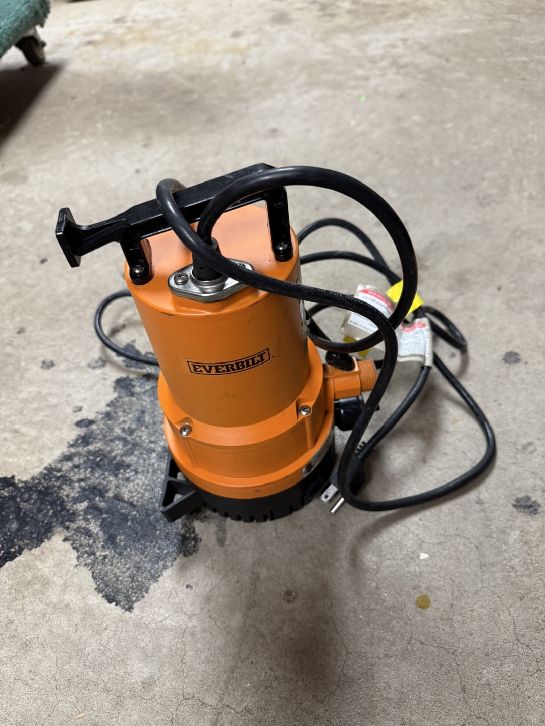 Everbilt pump - photo 2