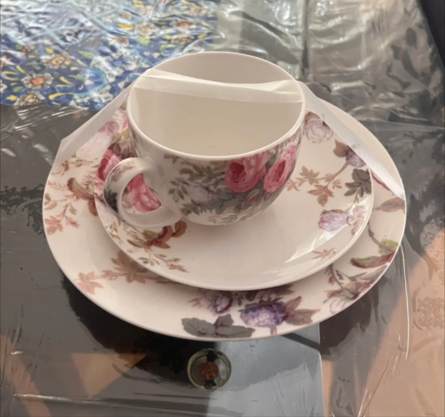 Grace & Ware Tea Cup and Saucer Set image indicator(2)