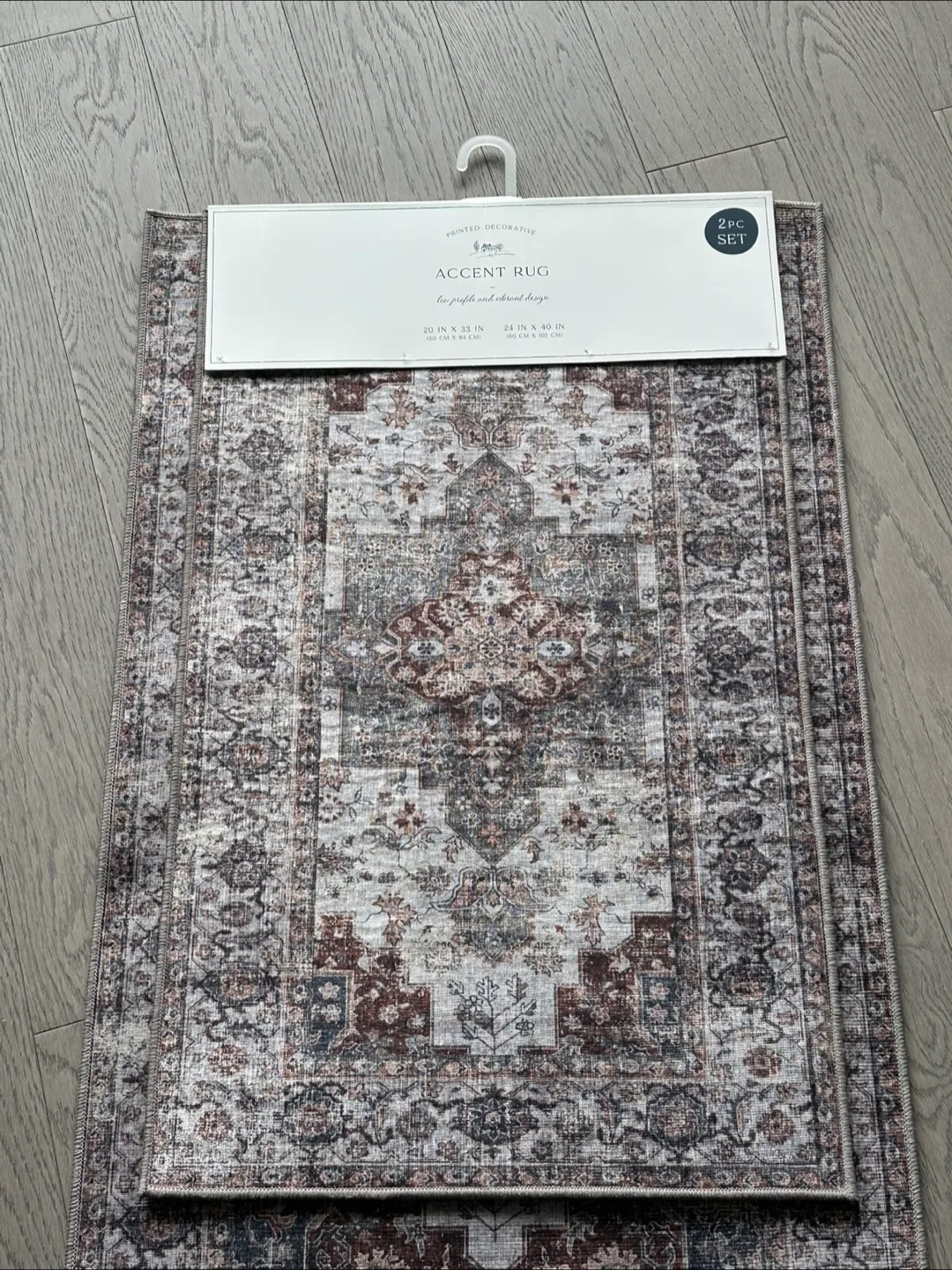 [New] 2 Accent Rugs, 20x33in & 24x40in thumbnail
