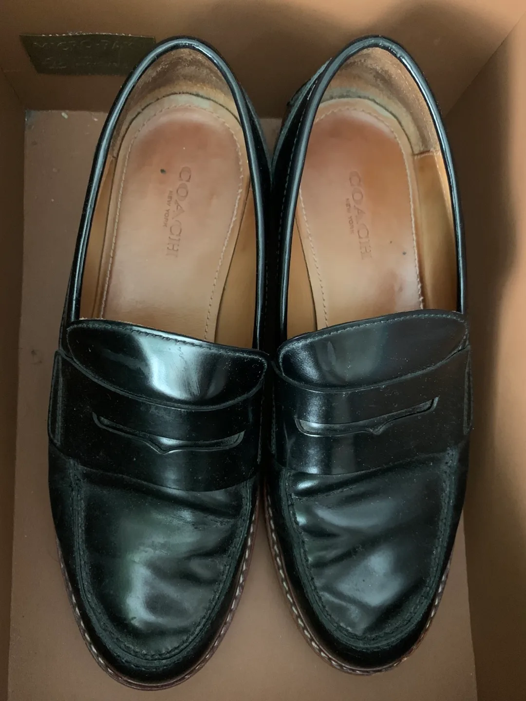 COACH Black Leather Loafers Size 5.5 image indicator(2)