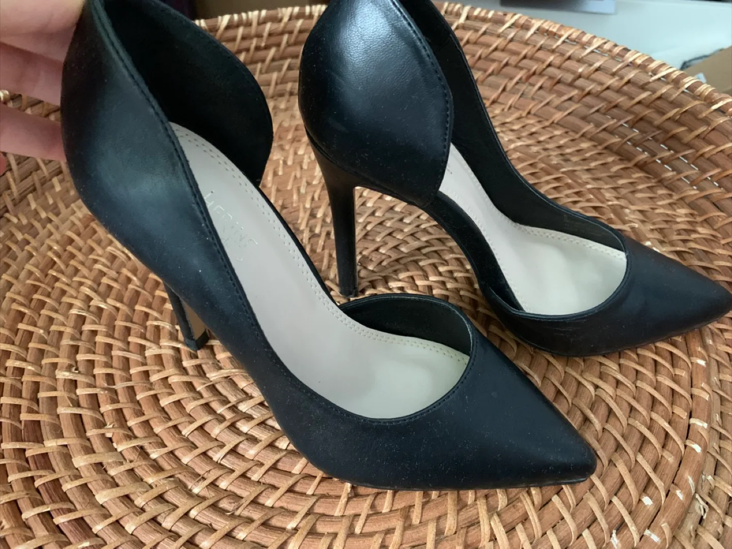 Catherine Malandrino Black Heels - Size 6 image indicator(2)