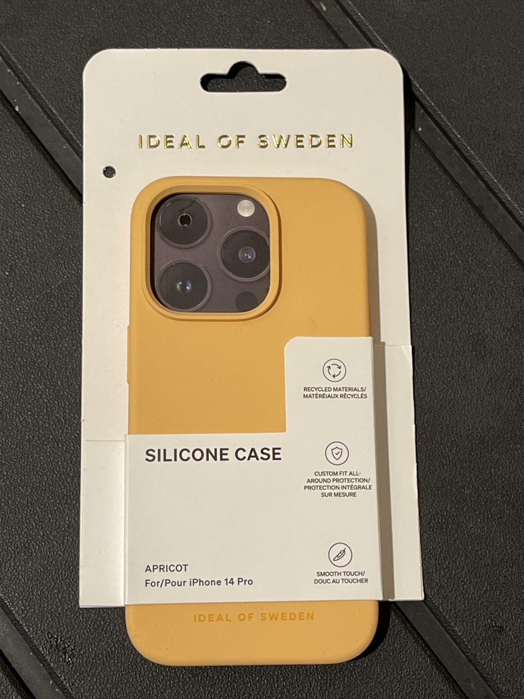 New Ideal of Sweden Apricot iPhone 14 Pro Silicone Case