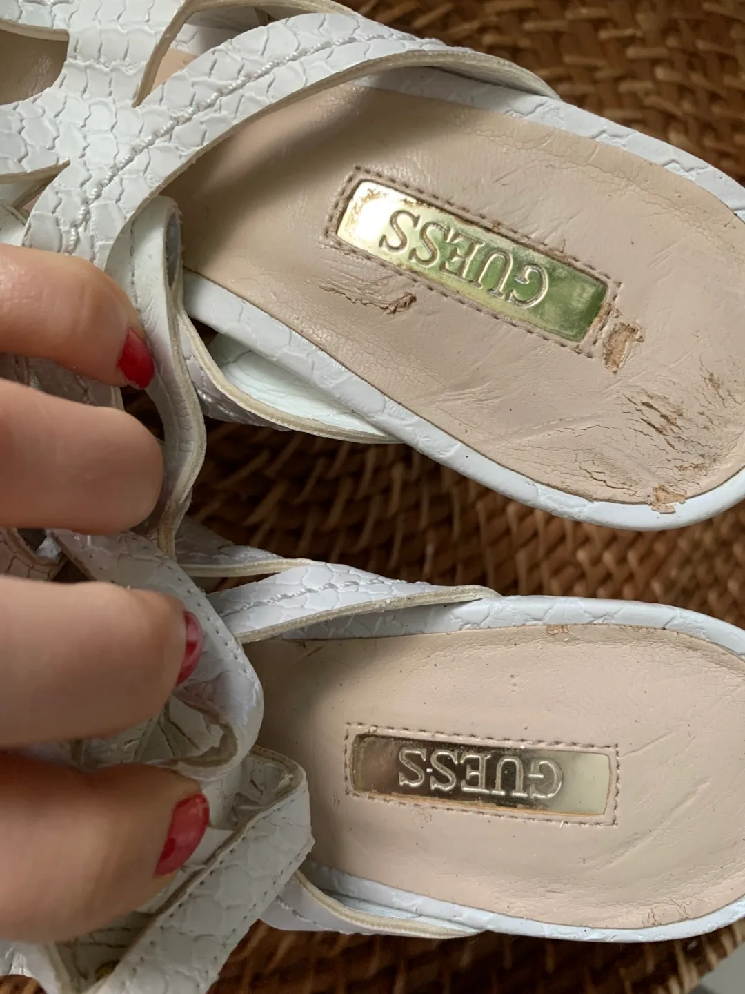 Guess White Heels - Size 7M image indicator(4)