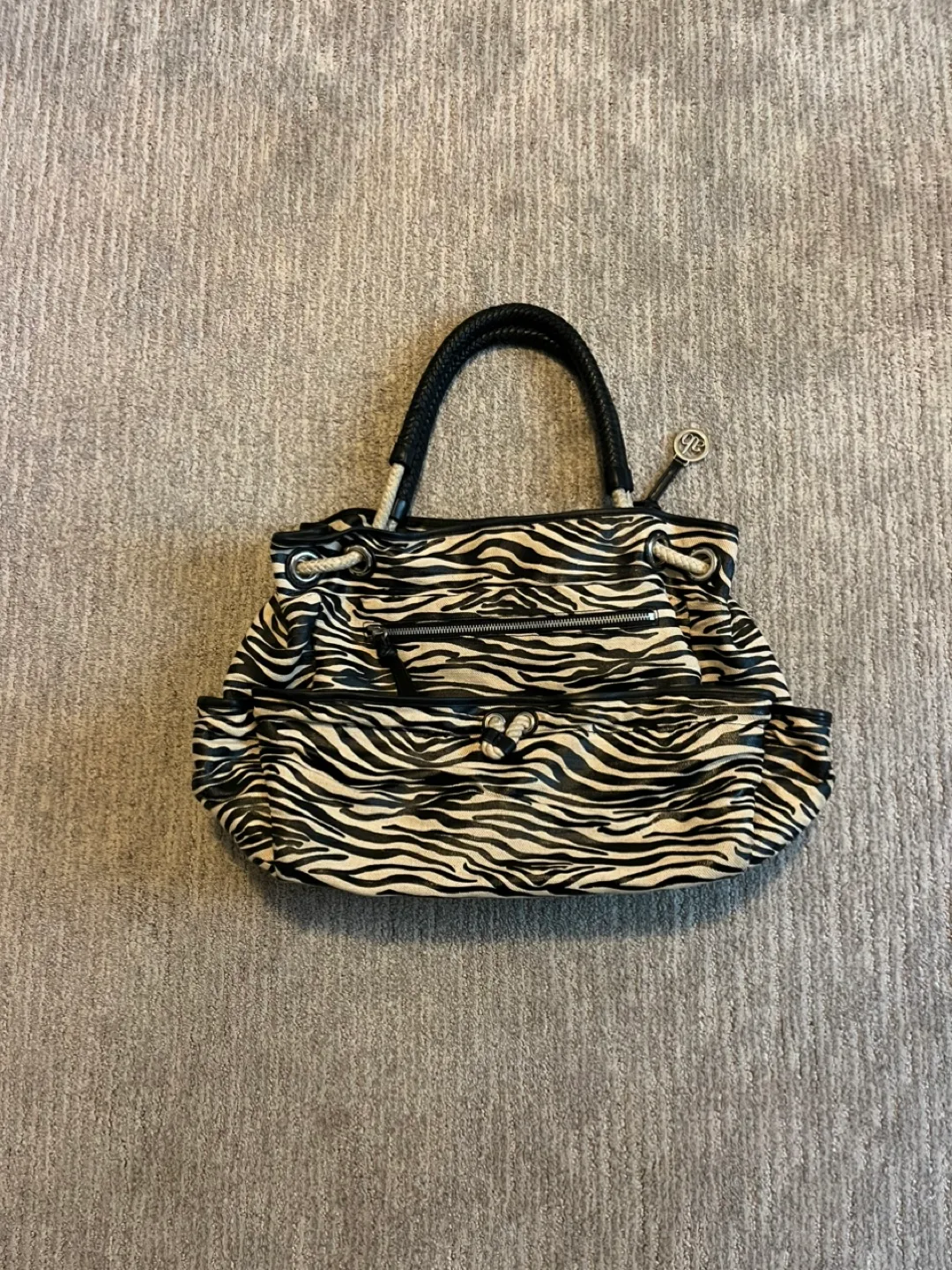 Large zebra print leather/fabric bag image indicator(3)