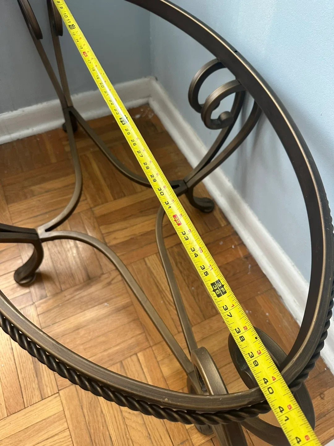 Oval Glass Coffee Table, Metal Frame image indicator(5)