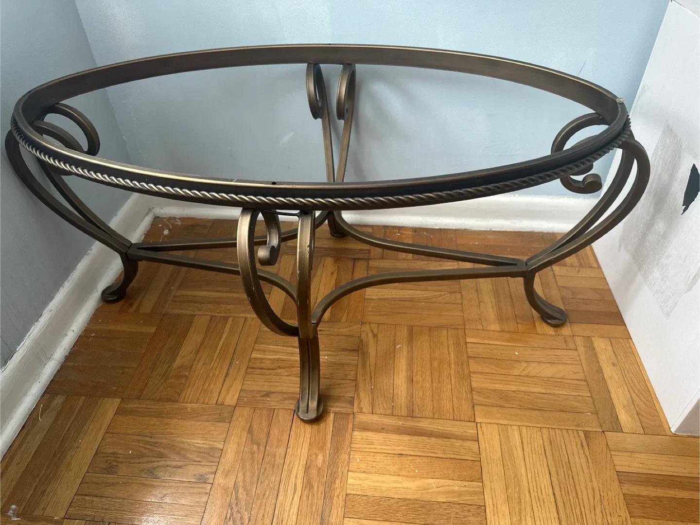 Oval Glass Coffee Table, Metal Frame image indicator(2)
