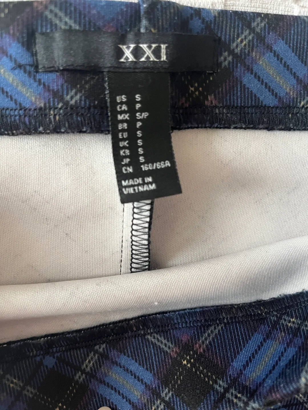 Blue Plaid and Lace Pencil Skirt - Size S image indicator(3)