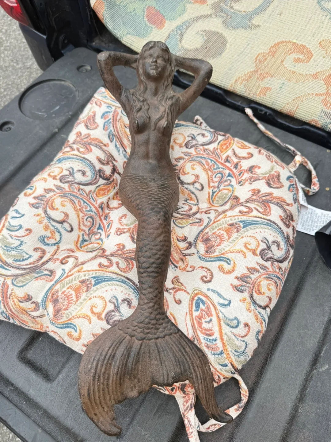 Cast Iron Mermaid Statue thumbnail
