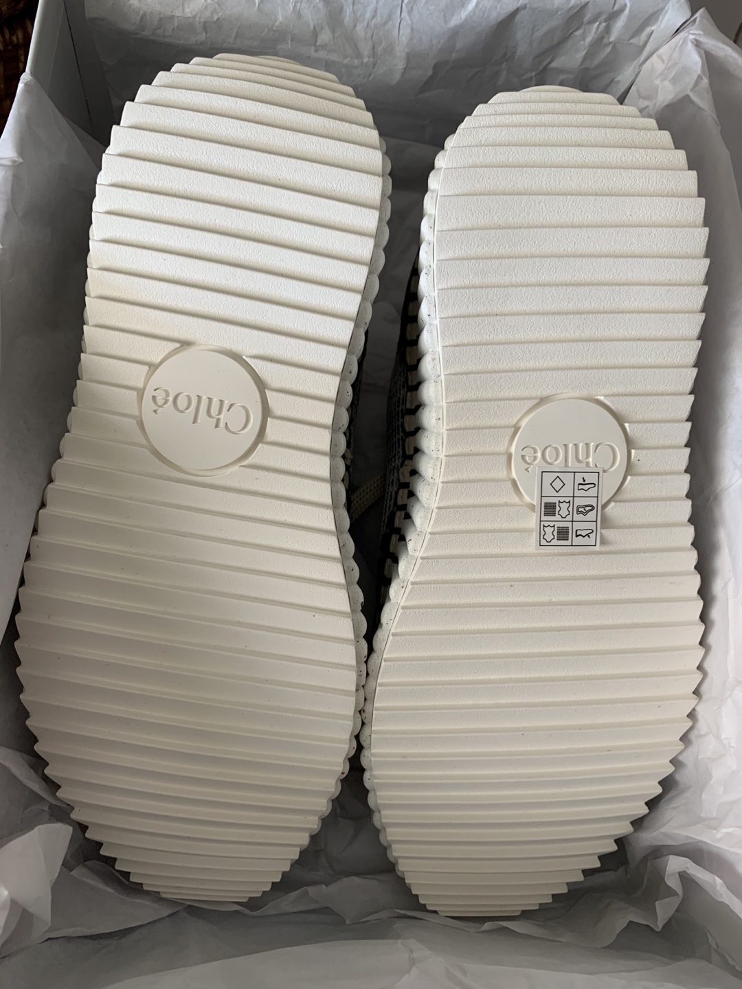 Chloé NAMA Sneakers Cosmic Blue - Size 37W - photo 4