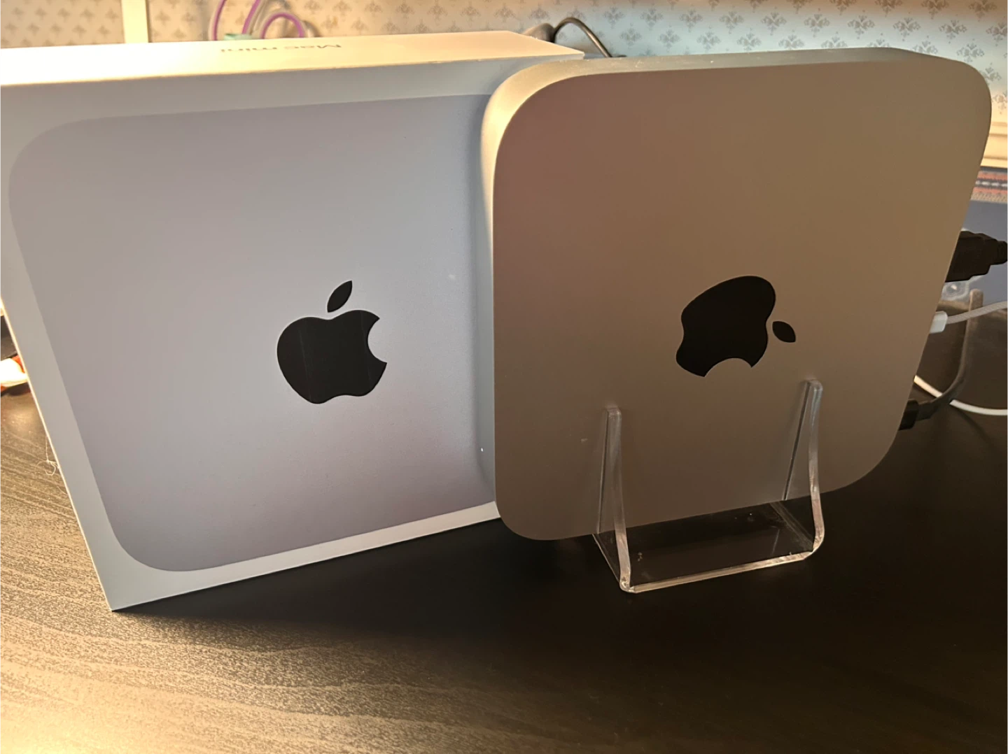 Mac Mini M1 8GB 256GB SSD + Magic Keyboard