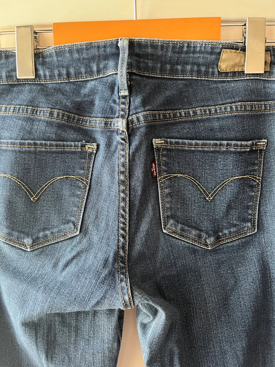 Levi's Slight Curve Women's Jeans - Size 27 image indicator(5)