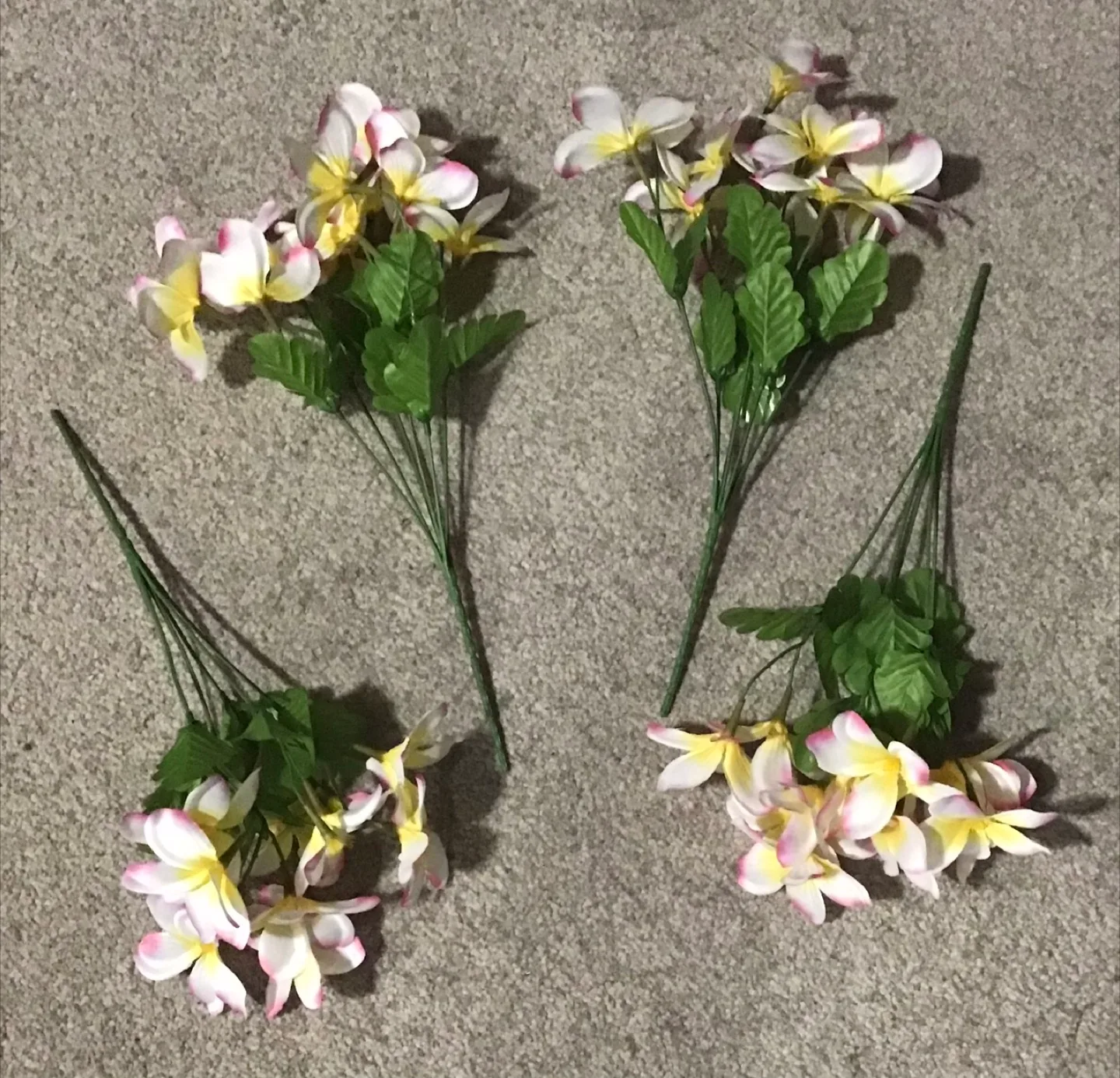 Wooden Decorative Lantern & Craft Flowers image indicator(6)