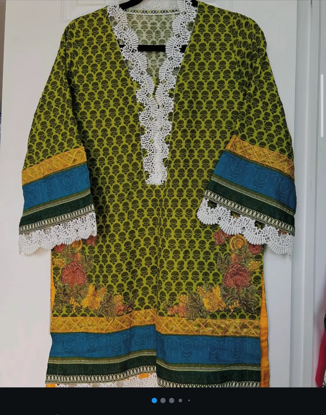 Green Embroidered Salwar Kameez Set thumbnail