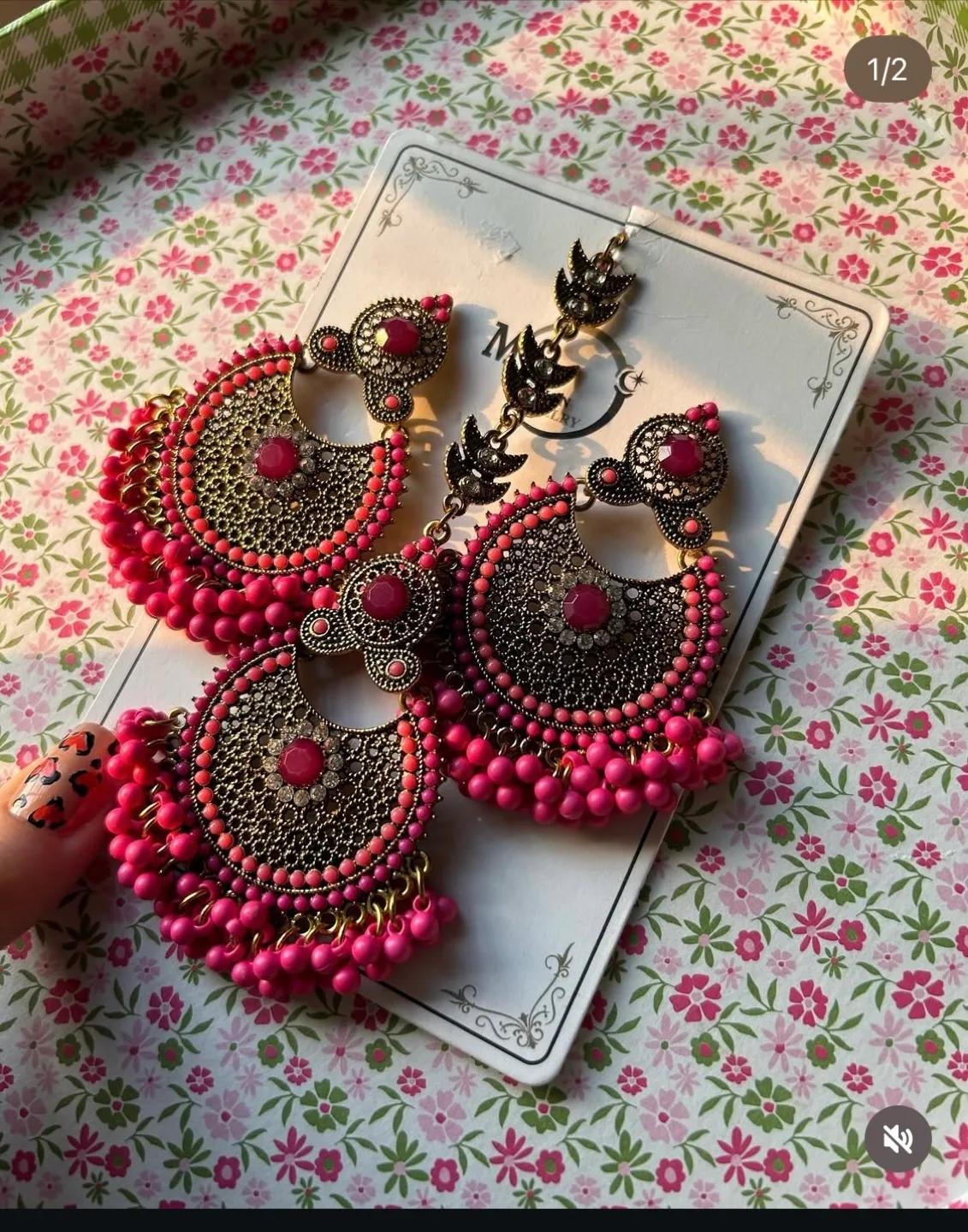 Pink beaded earring and tikka set thumbnail