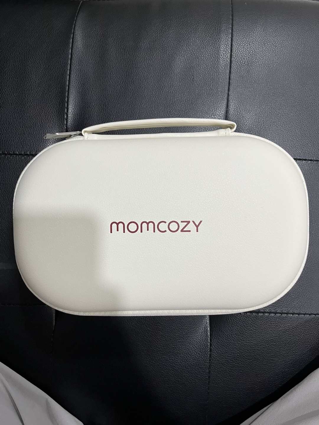 Momcozy M5 Breast Pumps - Like New! - photo 2
