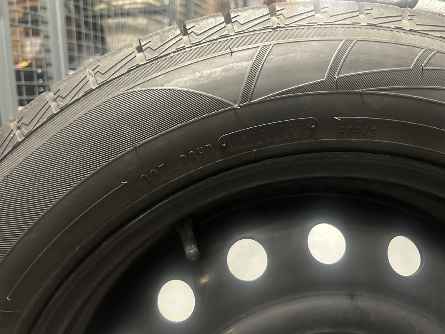 *Updated* Falken snow tire ESPIA EPZ II SUV 225/60R18 - photo 5
