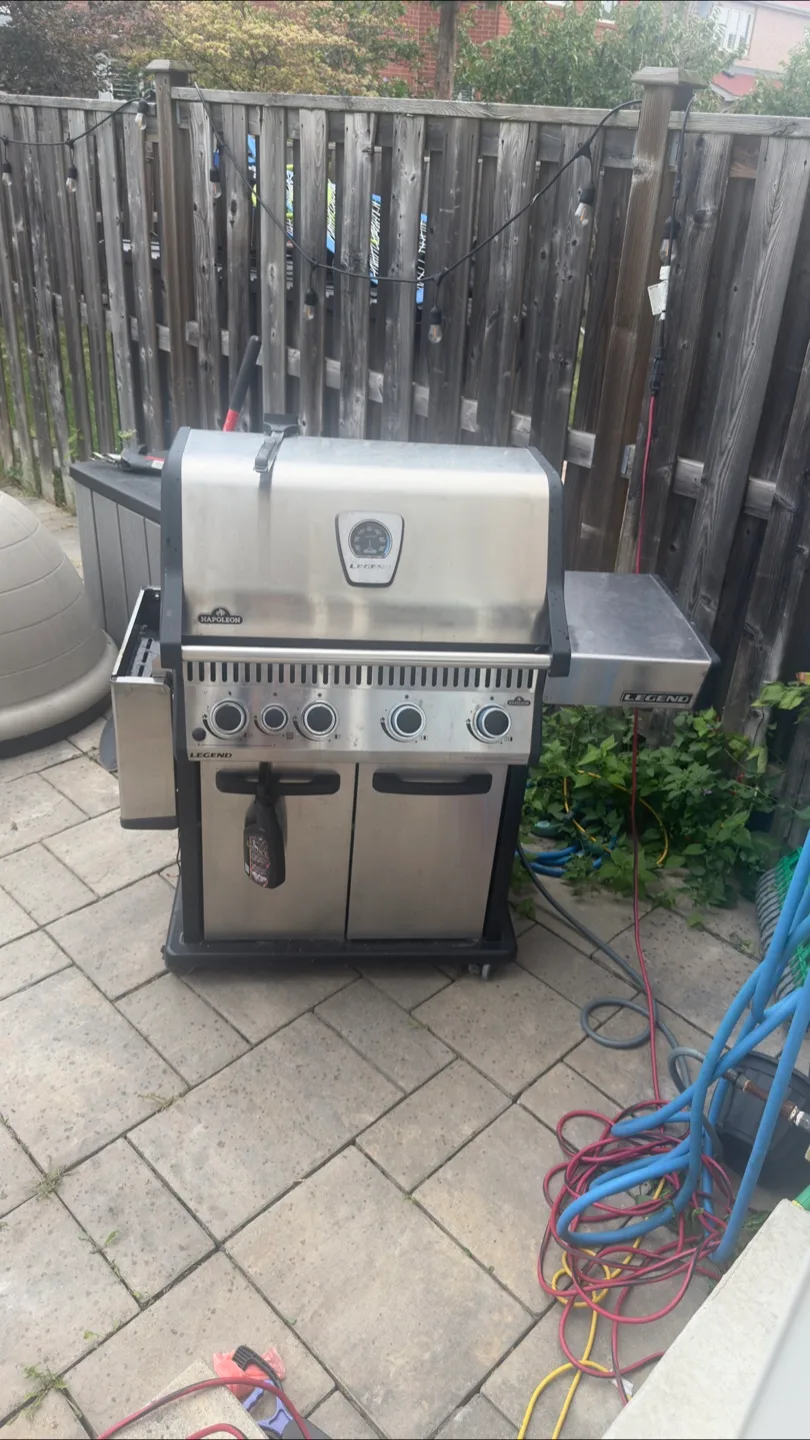 Napoleon legend natural gas with infrared burner image indicator(2)