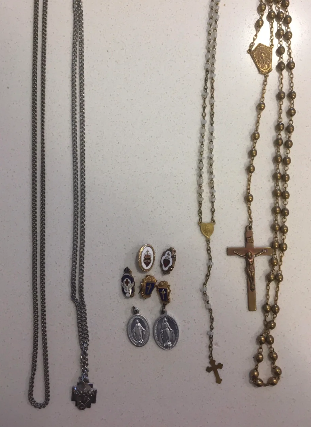 Vintage Religious Jewellery Lot thumbnail