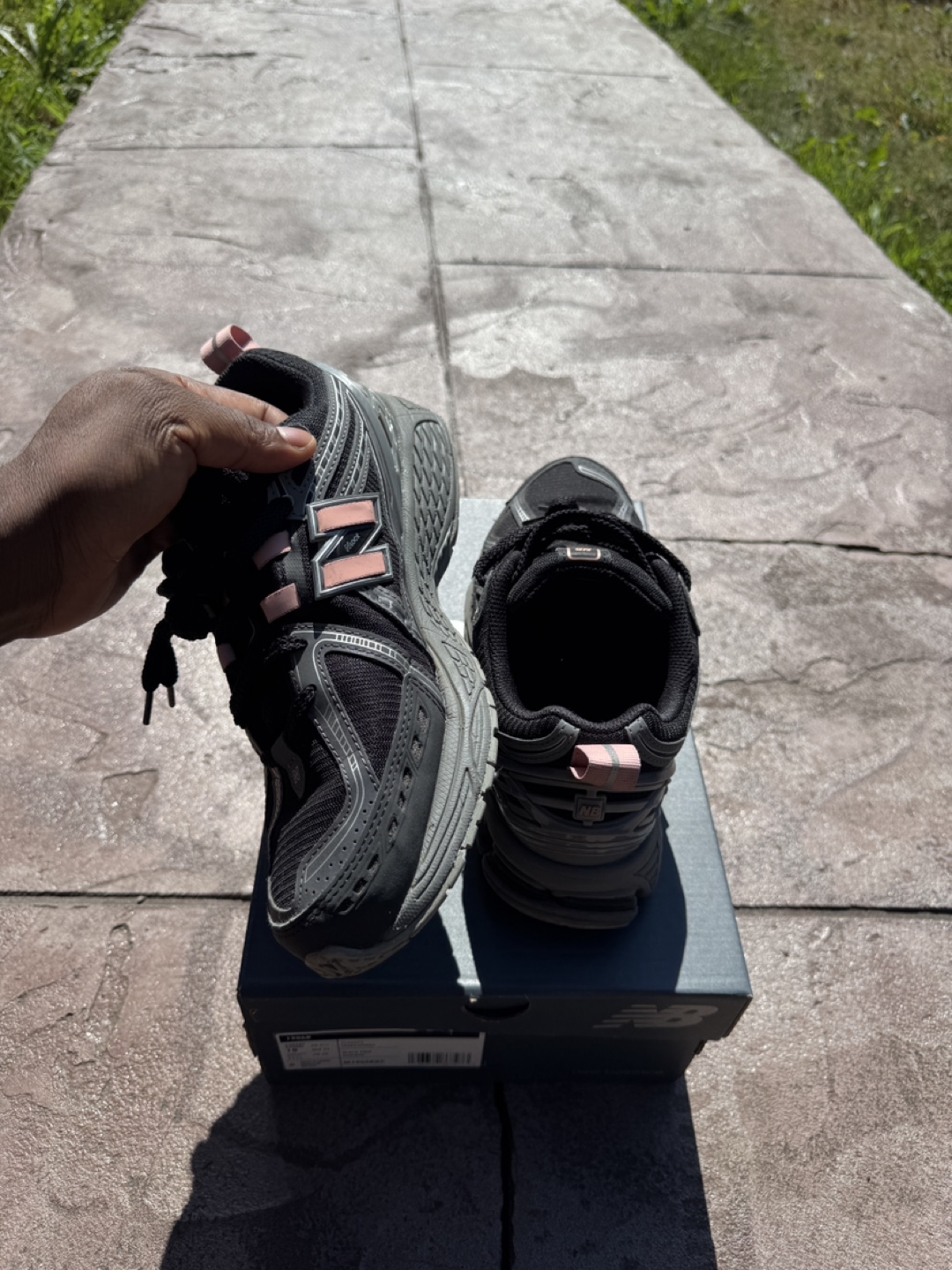 New Balance 1906R Black/Pink - Size 10 - photo 3