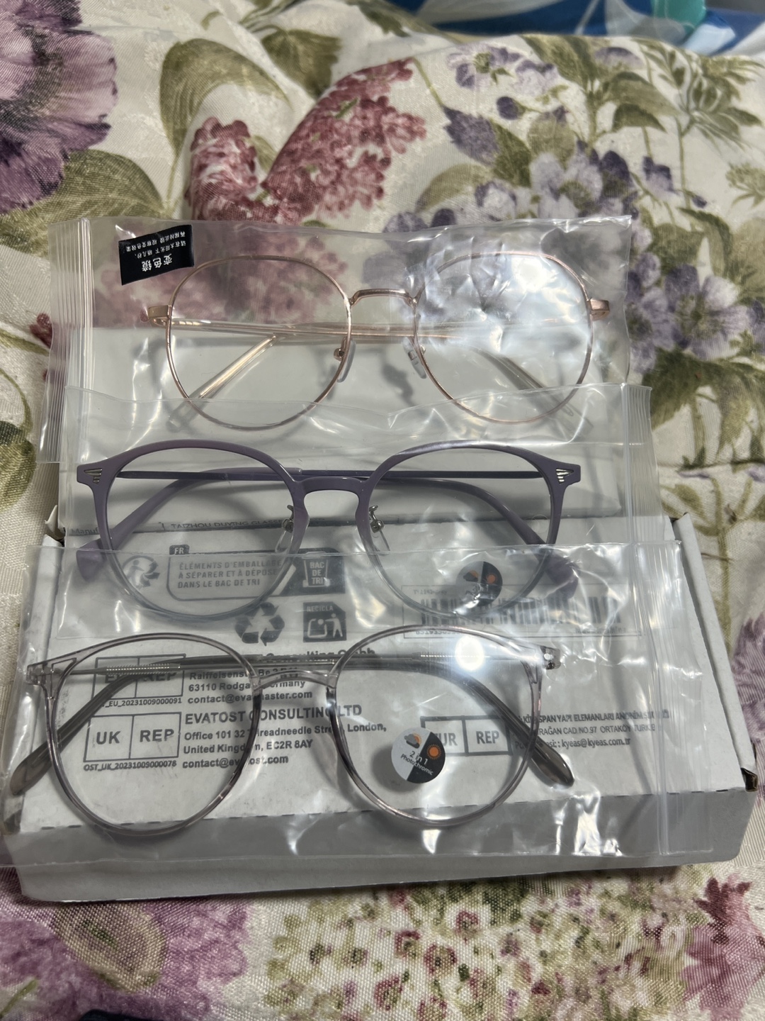 photochromic glasses