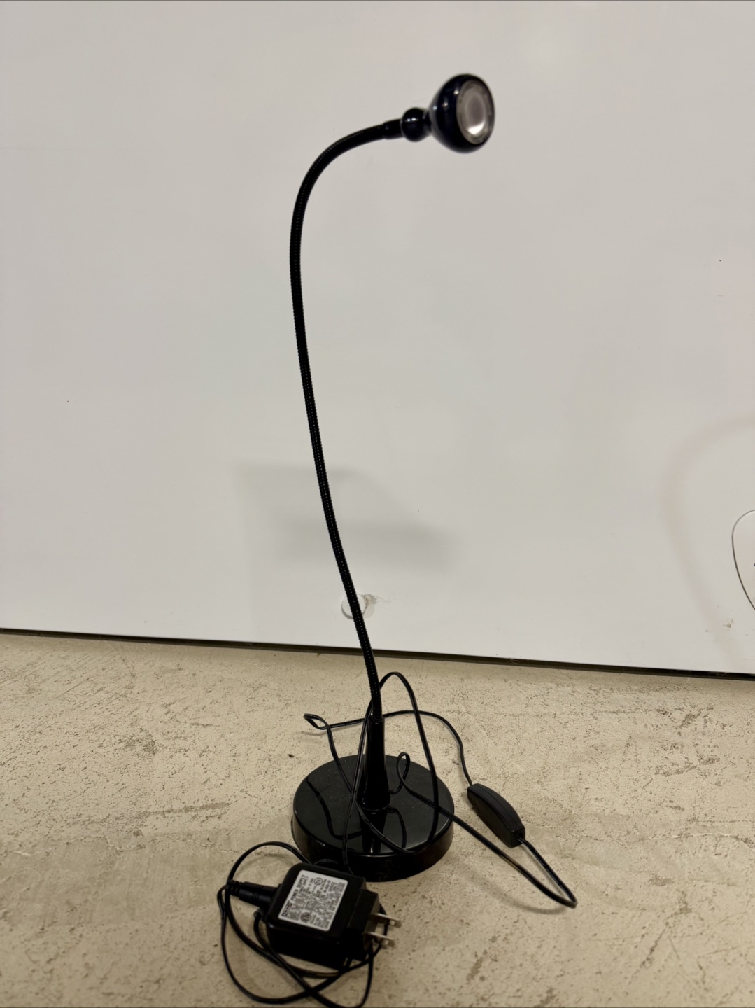 Black Gooseneck Desk Lamp from IKEA