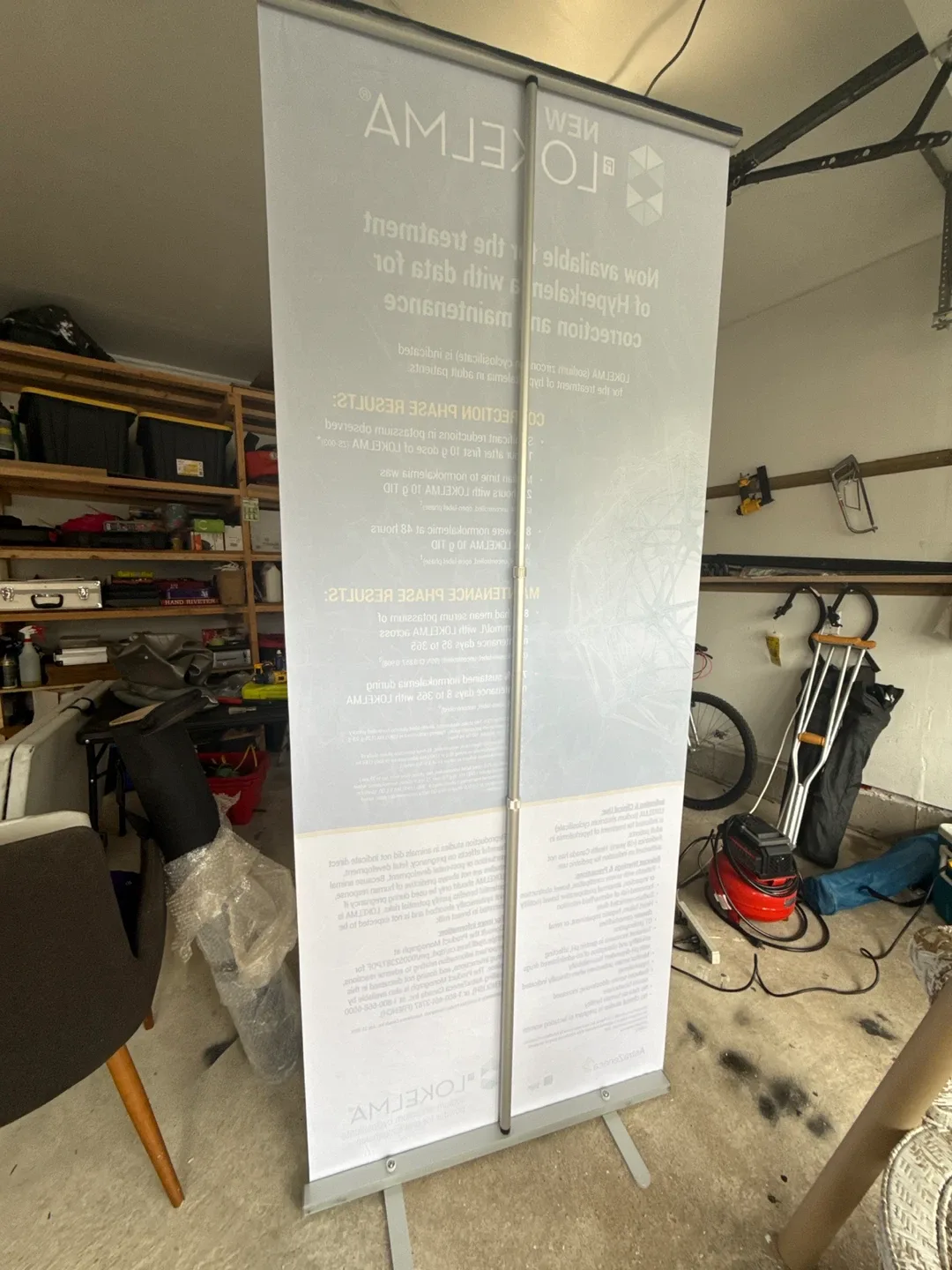 Retractable Banner Stand thumbnail