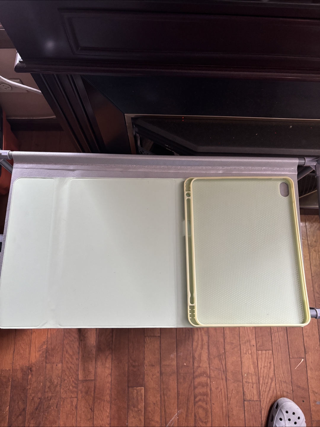 iPad Air Case Light Green - photo 2