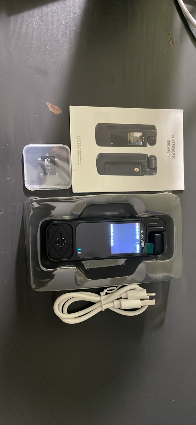 2K Rechargeable Body Camera with 32 GB Memory Card - photo 3